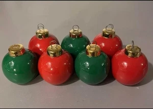Dept 56 Porcelain 14K Gold Trim  Holiday Red Green Place Card Holder Ornaments 7 - Picture 1 of 4