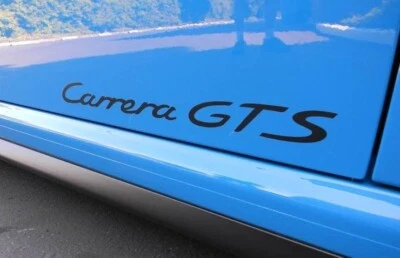 Calcomanía de puerta Carrera GTS para una marca alemana de autos deportivos (se adapta a: Porsche Carrera Foto 1 de 4