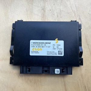Genuine Mercedes OEM C200 Drive train control unit module A2139004119 - Picture 1 of 3