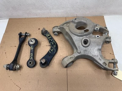 JUEGO BRAZO DE CONTROL INFERIOR Y SUPERIOR TRASERO DERECHO LINCOLN MKX 16-18, LOTE OEM3633 Foto 1 de 4