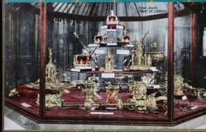 OLD POSTCARD LONDON THE TOWER OF CROWN JEWELS - Picture 1 of 2