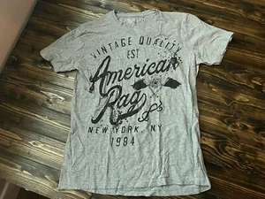 American Rag Est 1984 T-Shirt ""Vintage Qualität"" grafisch grau Herren Größe Medium - Bild 1 von 3
