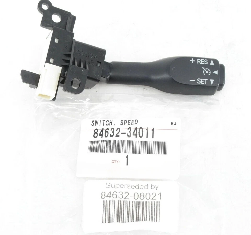 Genuine OEM Toyota Lexus 84632-08021 Cruise Control Switch Assy — 第 1/4 张图片