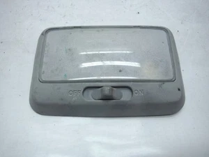 1998 HONDA CR-V EX M/T AWD DOME LIGHT OEM 1997 1999 2000 2001 - Bild 1 von 1