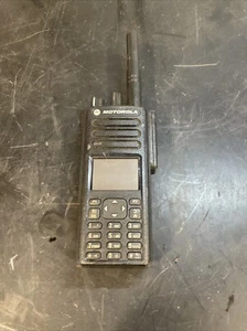 Motorola Mototrbo XPR7550 UHF 403-512mhz - Zdjęcie 1 z 2