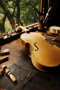 Make, Repair, and Restore Violins and Bows (Complete Set on a USB) - Picture 1 of 2