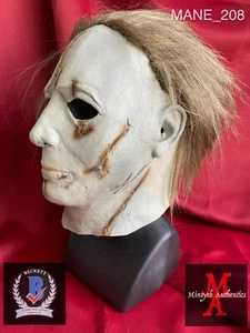 TYLER MANE AUTOGRAPHED SIGNED MICHAEL MYERS MASK! ROB ZOMBIE HALLOWEEN! BECKETT! - Picture 1 of 4