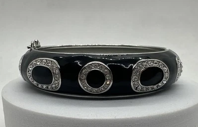 Brazalete Brazalete LIA SOPHIA Negro Esmalte Estrás Tono Plata Bisagras 7 1/2" Foto 1 de 4