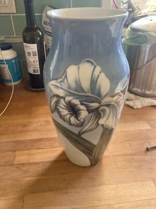 Huge (12+") Royal Copenhagen vase blue with lily # 2640-137 perfect condition - Picture 1 of 5