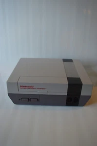 NES Nintendo CONSOLE SYSTEM Mario Duck Hunt 2 Controller Zapper Instructions - Picture 1 of 11
