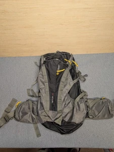 Mochila de Senderismo Outdoor Products Skyline 8.0 Gris Negra 80L Correas Ajustables - Imagen 1 de 17