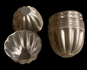 Moldes de aluminio de gelatina/pastel vintage tazas de lata festoneadas de metal - Lote de 11 - (#2) - Imagen 1 de 4