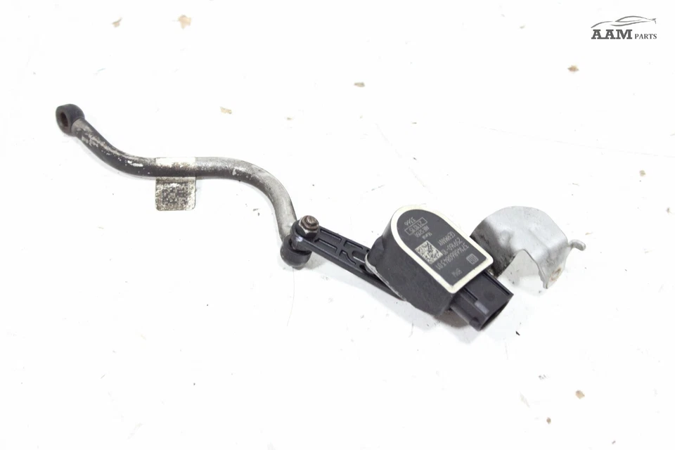 BMW 428I XDRIVE GRAN CUPÉ 2015-2016 SENSOR DE NIVEL DE FARO DELANTERO IZQUIERDO OEM Foto 1 de 4