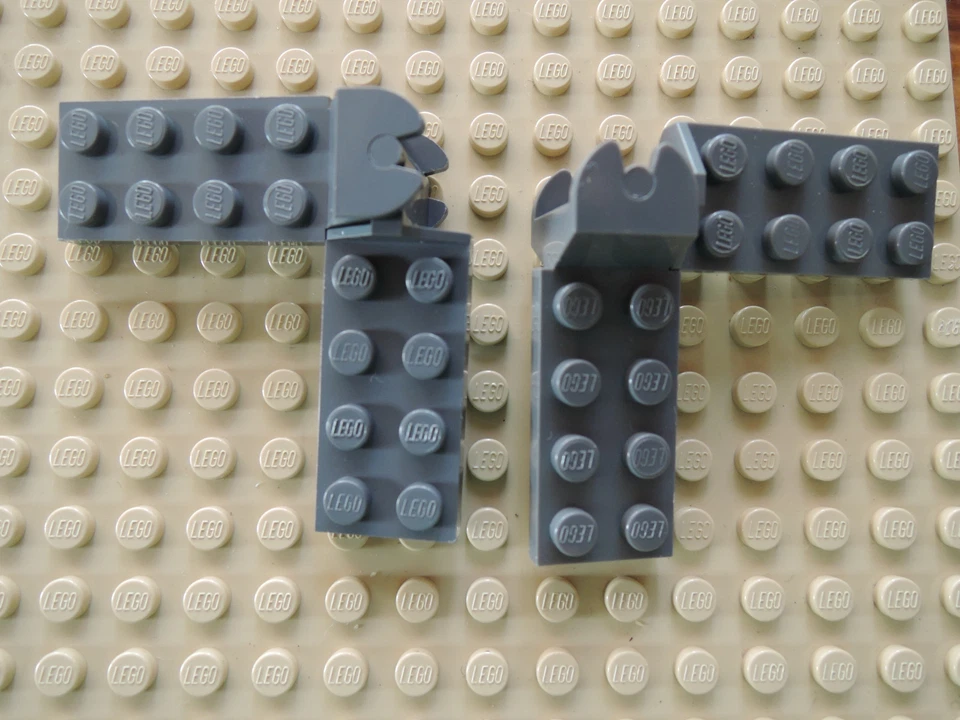 Lego 4 x Scharnier Kupplung = 2 Paar 3639 + 3640 neu dunkelgrau 2x4 9450 9445  - Bild 1 von 1