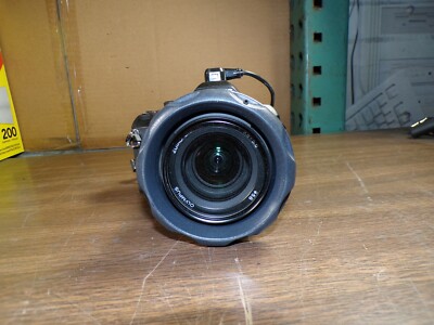 OLYMPUS E-420 ZUIKO DIGITAL 14-42MM LENS CAME...
