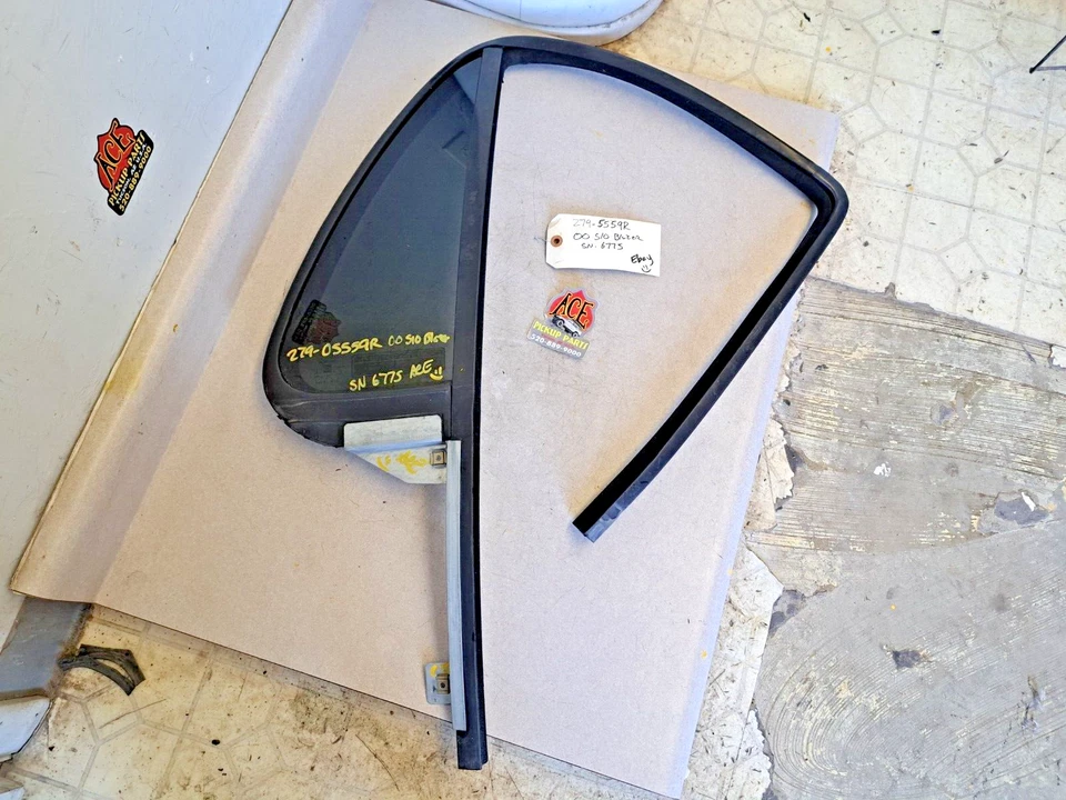 95-05 Chevy Blazer S10 S15 98-00 Envoy 96-01 Bravada Passenger's Rear Vent Glass Foto 1 de 4