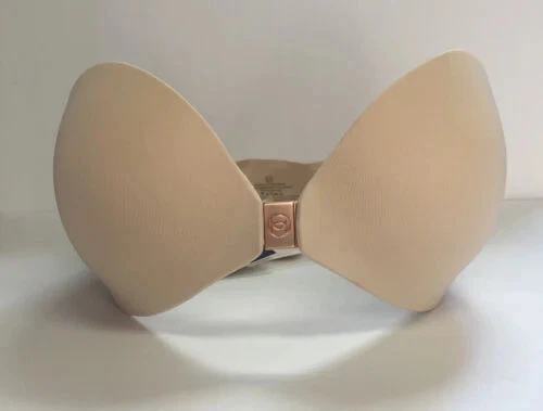 Sujetador sin tirantes/push up 34B Top Seller nuevo con etiquetas color carcasa. Cierre oro rosa Foto 1 de 4