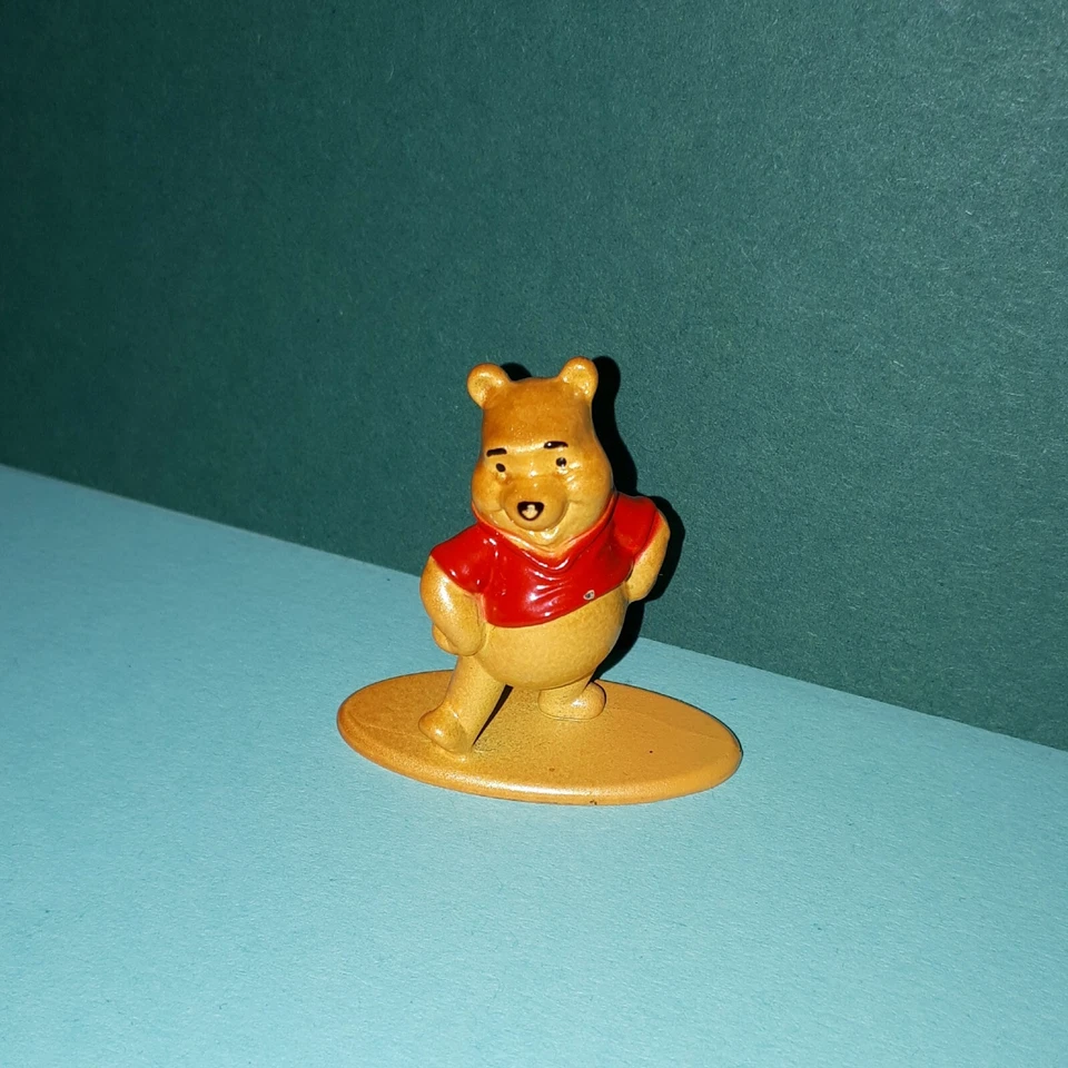 Winnie Puuh (the Pooh) - Disney 100 Nano Metall Mystery Sammelfigur Serie 1 Jada - Bild 1 von 1
