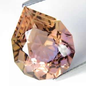 Pietra preziosa sciolta taglio magico fantasia ametrina naturale 11,27 ct mesmerizzante Ref-VDO - Foto 1 di 4