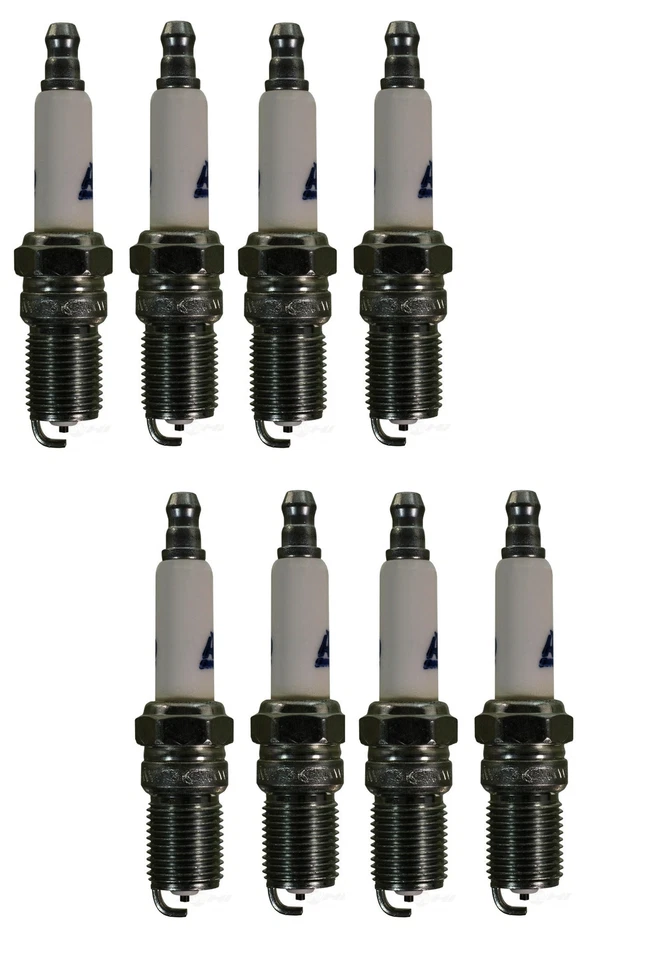Juego de 8 bujías AcDelco para Chevrolet Silverado 3500 8,1 L V8 2004 Foto 1 de 1