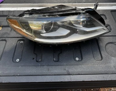 ✅Faro xenón HID DIESTRO PASAJERO VW CC 2013-17 “Error AFS” OEM 3C8941752H Foto 1 de 4