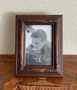 Melannco dunkelbraun geschnitztes Holz verziert Bilderrahmen passt 4" x 6" - Bild 1 von 6