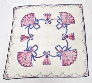 Vintage Cotton Hankie Sweet floral Fam Design w Flower Garlands 11 3/4 inch - Picture 1 of 4