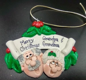 Adorno navideño vintage hecho a mano masa de sal abuelo y abuela - Imagen 1 de 3