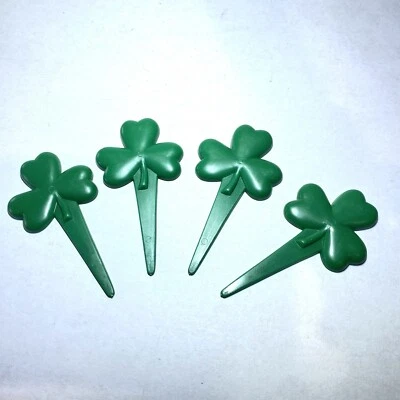 Toppers de colección Wilton 1983 Lucky Irish Día de San Patricio Trébol Cupcake 4 unidades Foto 1 de 4