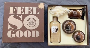 THE BODY SHOP COCONUT FESTIVE PICKS BOX SET Soap-Body Butter&Scrub-Shower Cream - Picture 1 of 15