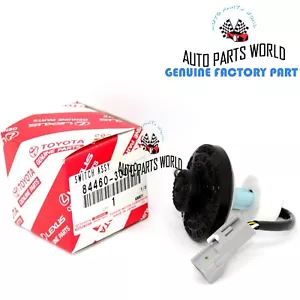 TAPA DE RELLENO DE DEPÓSITO DE CILINDRO MAESTRO FRENO LEXUS 99-01 RX300 84460-30040 - Imagen 1 de 4