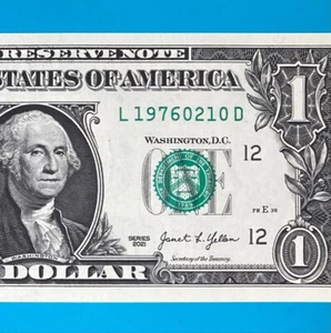 1976 February 10 : L 19760210 D BIRTHDAY NOTE $1 One Dollar Bill *UNC* - Picture 1 of 4
