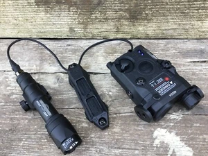 WADSN PEQ15 Red Laser/IR-Vis Illuminator and Scout Light and Dual Switch-Airsoft - Picture 1 of 9