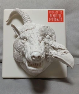 the GazettE Beautiful Deformity Limited Edition CD+DVD JAPAN - Picture 1 of 1