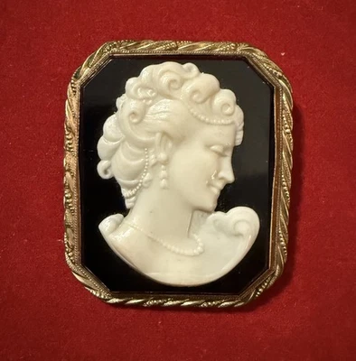Framed Ornate Cameo Brooch Pin C Clasp Black Stone Antique - Image 1 of 4