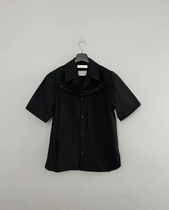Men's Nullus Black Dry Button Front Strap Short Sleeve Shirt Size 2 M - Picture 1 of 9
