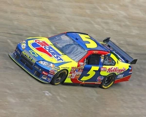 Kyle Busch #5 NASCAR 8"X10" Glossy Photo 70KBCOT - Picture 1 of 1