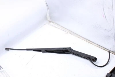 2000-2002 Chevrolet Tahoe  front passenger  Arm Windshield Wiper oem d24 - Image 1 of 3