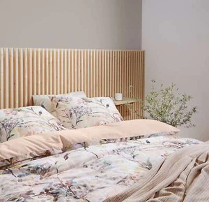 Fleuresse Mako-Satin Bettwäsche 200x200 Zweige Beeren Blüten Wende creme 114379- - Bild 1 von 2