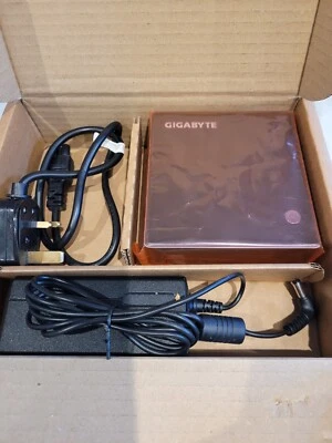 Gigabyte Brix GB-BXi5H-4200 i5-4200U 4GB RAM 256GB SSD WiFi Win 11 PRO 24H2 - Image 1 of 4