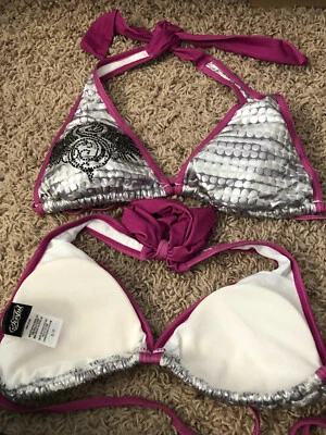 SINFUL AFFLICTION 紫色银色金属闪光水钻挂件上衣比基尼 — 第 1/3 张图片