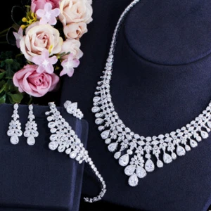 Bold White Cubic Zirconia Long Tassel Round Drop Weeding Jewelry Set for Pageant - Bild 1 von 7