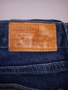 Levi's 521 Ultra Low Skinny Jeans Size 8 Long - Picture 1 of 8