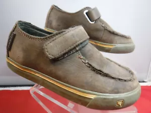 FC14 Keen Boys 1007810 Brown Leather Hook Loop Adjustable Casual Loafer Shoes 10 - Picture 1 of 12