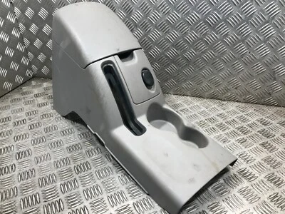 MITSUBISHI L200 2.5DI-D 2006-2014 Central Console Centre Console MN179797HA  - Image 1 of 4