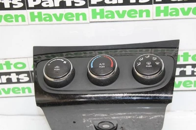 10-14 Chrysler 200 Dodge Avenger - AC Heater Temperature Climate Control OEM - Image 1 of 4