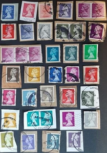 x(GB-MA99e) GB 36 gebrauchte maschinelle endgültige Briefmarken hohe Werte auf Papier SG Cat 56 £ - Bild 1 von 4