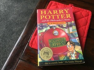 Harry Potter Philosopher's Stone Aust 1997 First Edition 7th Print EXC - Picture 1 of 8