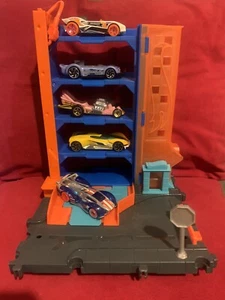 Hot Wheels City Downtown Car Park 4-Level Garage Playset Used V Good Condition - Picture 1 of 16
