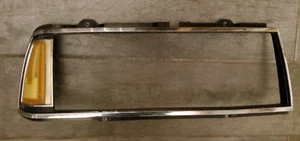 1987-1990 Oldsmobile 98 Ninety Eight Pass Right Headlight Bezel Trim Turn Signal - Picture 1 of 9